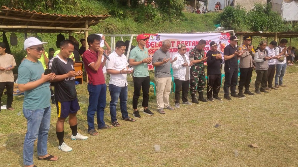 Pordes tim desa citapen menang di laga perdana (1)