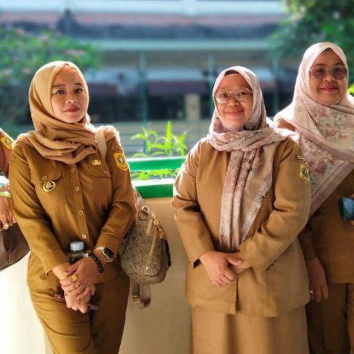 Sekolah pemerintahan kades citapen (1)